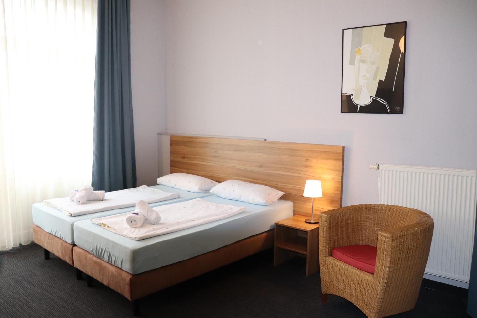 Hotel Garni Gaestehaus Der Kerckhoff-Klinik Бад-Наугайм Екстер'єр фото